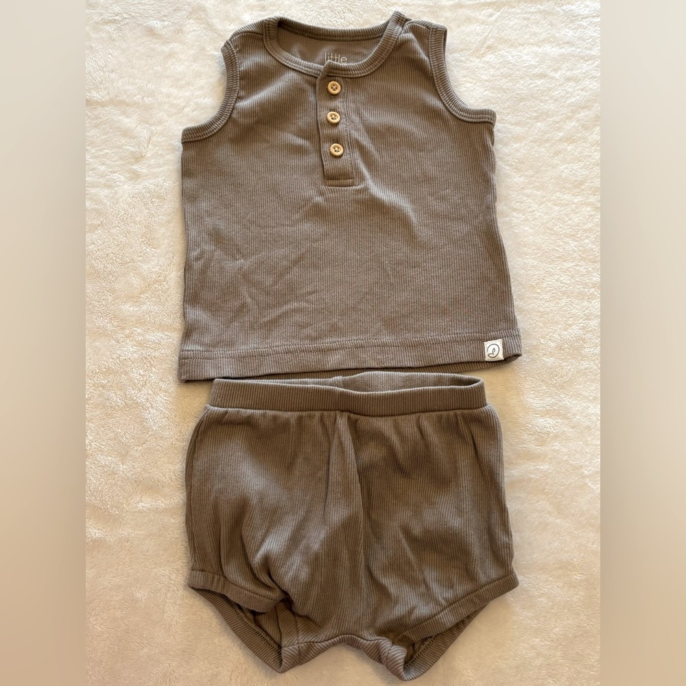 Little Plant by Carter’s Organic Cotton Ribbed Set Size 6 months